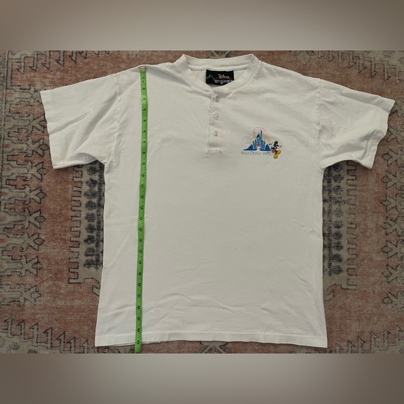 Walt Disney World Mickey Mouse Logo Henley Style Short Sleeved Tee Shirt Sz Sm/M - Picture 6 of 6